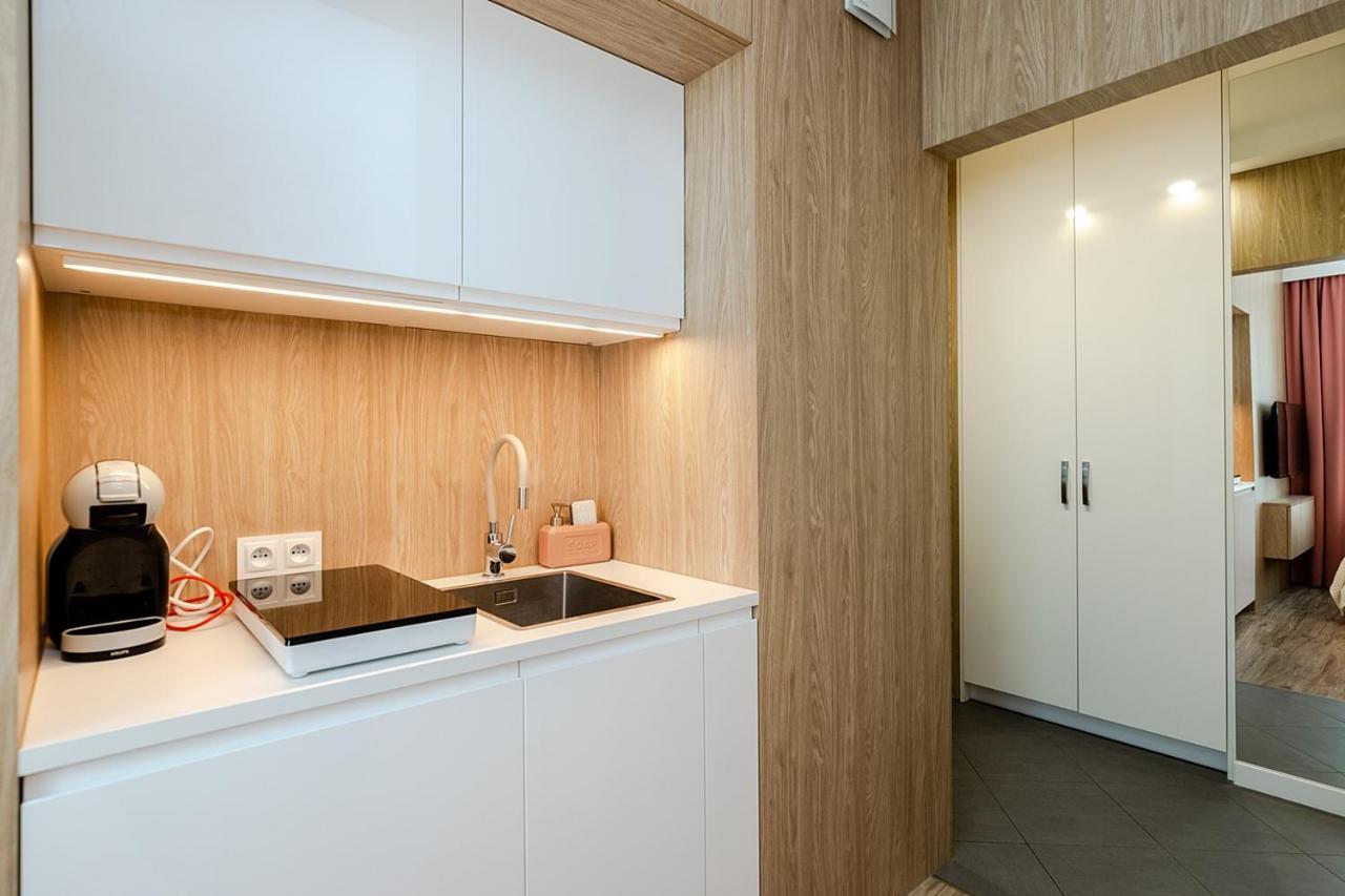 Studio Wola Apartament Kasprzaka - Wifi + Smart Tv Varsó Kültér fotó