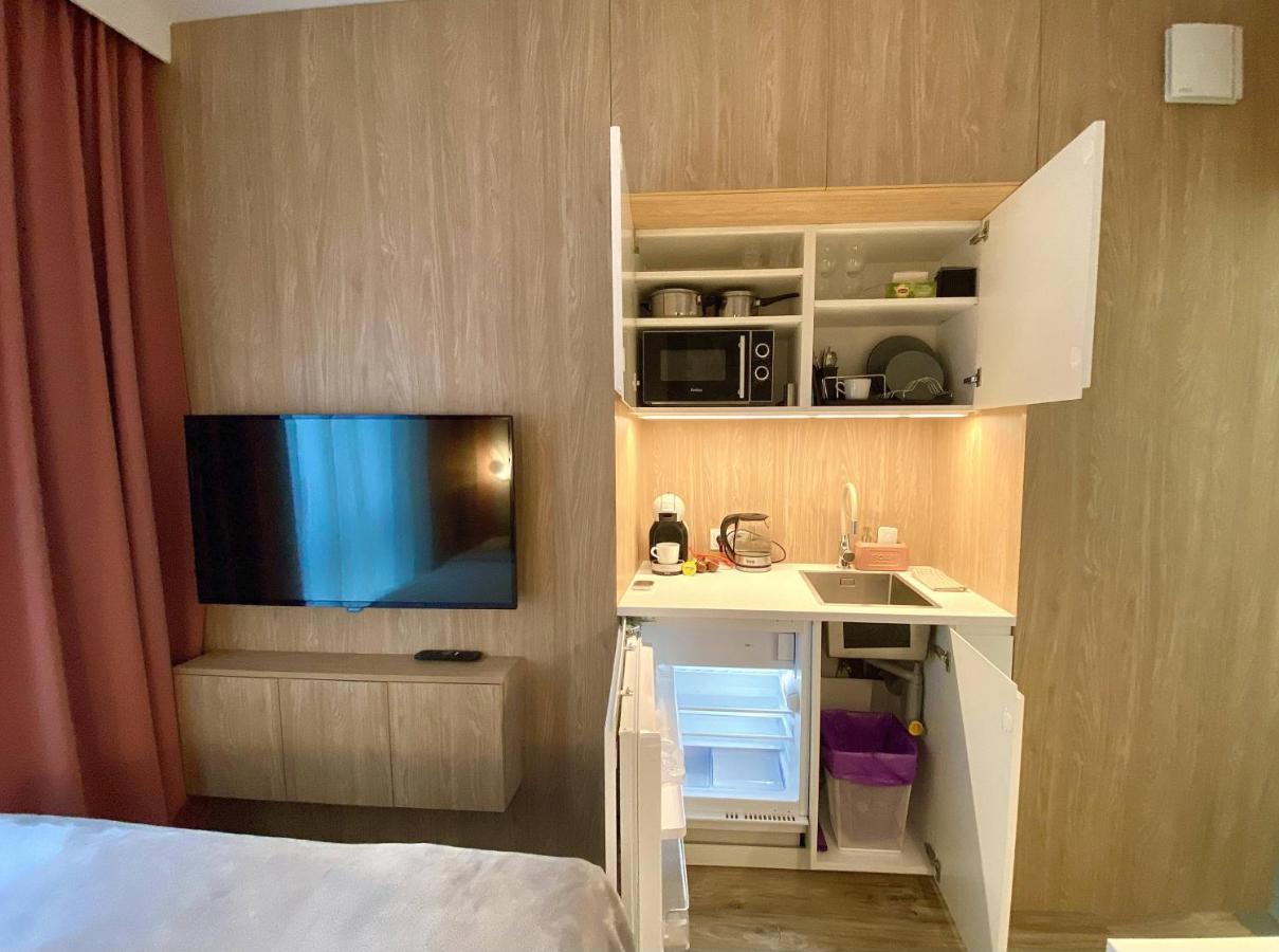 Studio Wola Apartament Kasprzaka - Wifi + Smart Tv Varsó Kültér fotó